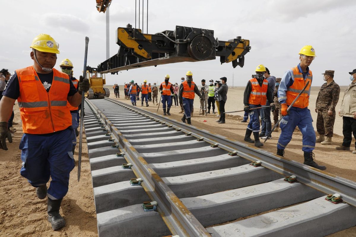 🚄 ۷ نکته طلایی درباره پیمانکار راه‌آهن و توسعه زیرساخت‌های ریلی ایران