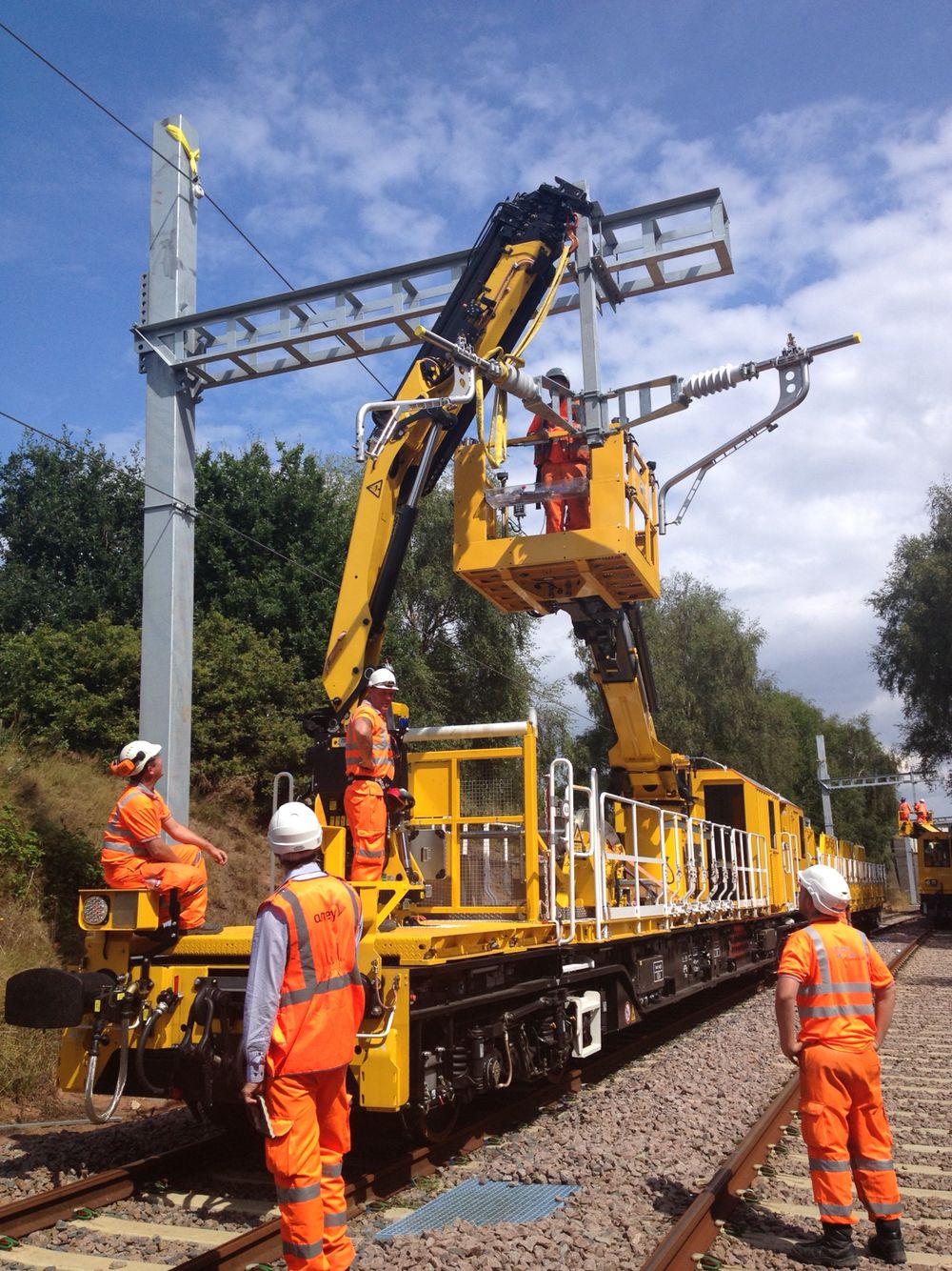 🚄 ۷ نکته طلایی درباره پیمانکار راه‌آهن و توسعه زیرساخت‌های ریلی ایران