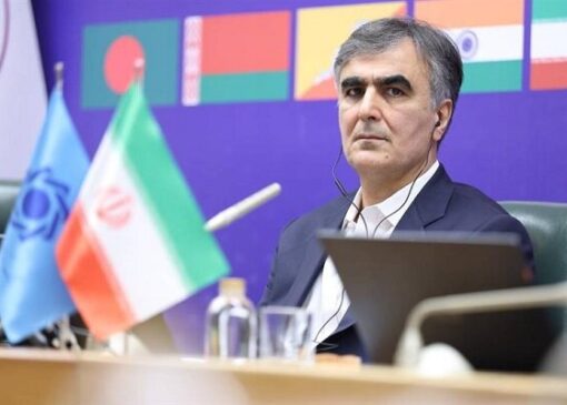 تصریح رئیس کل بانک مرکزی بر تعامل قانون‌محور با فین‌تک‌ها