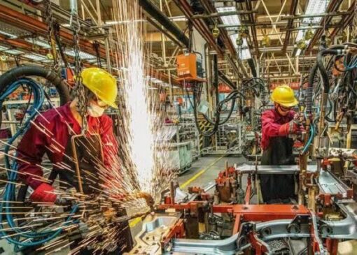 انتشار گزارش شامخ / رکود، اقتصاد بنگاه‌ها را فرا گرفت