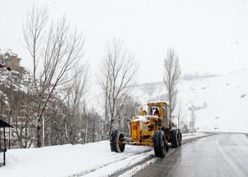 جاده‌های برفی و پُرترافیک امروز اعلام شد