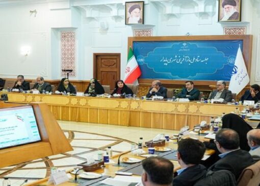 بازآفرینی شهری و ساماندهی محدوده‌های در خطر با جدیت دنبال شود