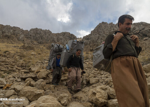 ۱۰ قلم کالا به فهرست کالاهای قابل ورود با رویه کولبری اضافه شد