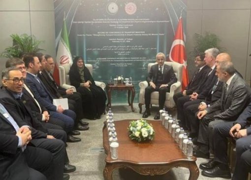 تاکید ایران و ترکیه بر توسعه همکاری‌های حمل‌ونقلی/ اتصال ریلی جدید در مرز چشمه‌ثریا - آرالیک